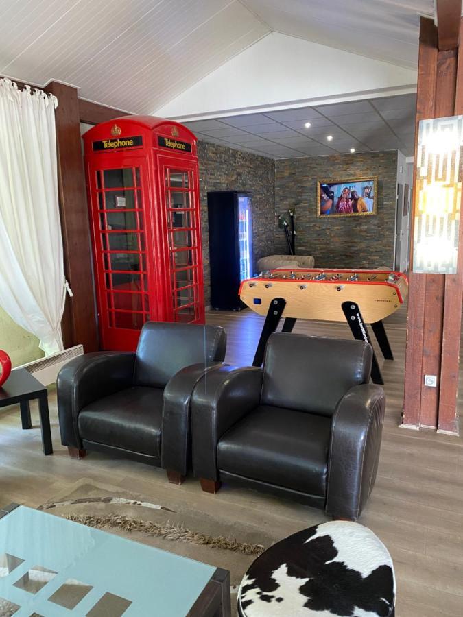 Enzo Hotels Diane - Logis Амневіль Екстер'єр фото